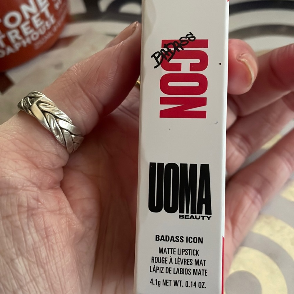 Badass Icon Uoma beauty lipstick in Maya